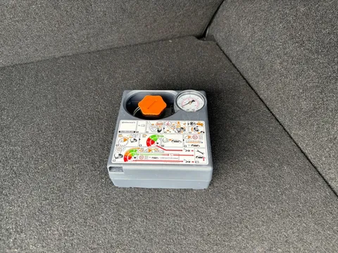 YA73VUM Nissan Juke 1.6 Hybrid N-Connecta 5dr Auto Thumbnail #20