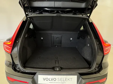 RA74CXX Volvo XC40 2.0 B4P Ultra Black Edition 5dr Auto Thumbnail #29