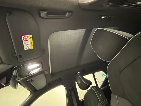 RA74CXX Volvo XC40 2.0 B4P Ultra Black Edition 5dr Auto Thumbnail #16