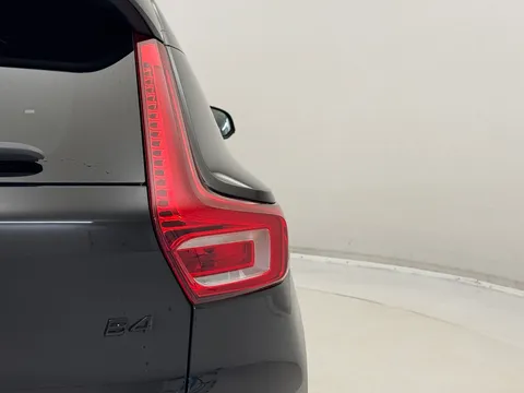 RA74CXX Volvo XC40 2.0 B4P Ultra Black Edition 5dr Auto Thumbnail #36