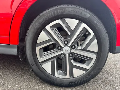 PY72GXB Hyundai Kona 150kW Ultimate 64kWh 5dr Auto Thumbnail #18