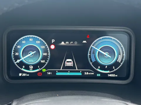 PY72GXB Hyundai Kona 150kW Ultimate 64kWh 5dr Auto Thumbnail #16