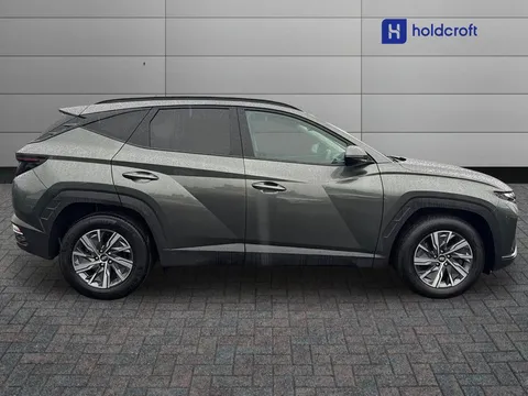 SM72LLR Hyundai Tucson 1.6 TGDi SE Connect 5dr 2WD Thumbnail #10
