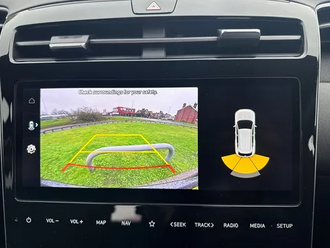 SM72LLR Hyundai Tucson 1.6 TGDi SE Connect 5dr 2WD Thumbnail #19