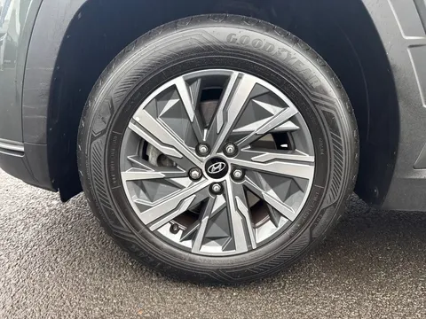 SM72LLR Hyundai Tucson 1.6 TGDi SE Connect 5dr 2WD Thumbnail #30