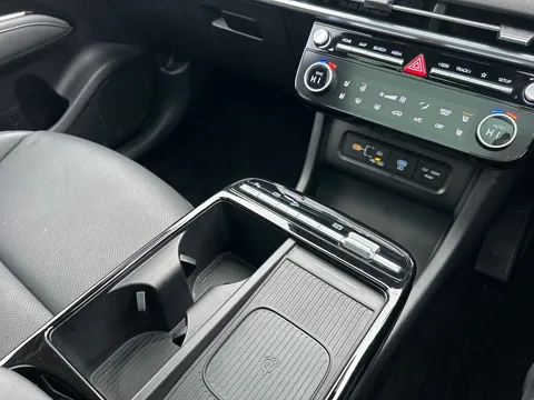 WR74FCC Hyundai Tucson 1.6T Hybrid Ultimate 5dr Auto Thumbnail #16