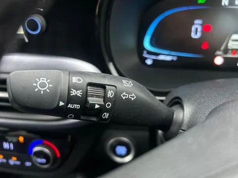 EA25ZMO Hyundai i10 1.0 [63] Premium 5dr Auto [Nav] Thumbnail #19