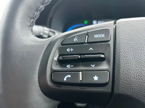 EA25ZMO Hyundai i10 1.0 [63] Premium 5dr Auto [Nav] Thumbnail #21