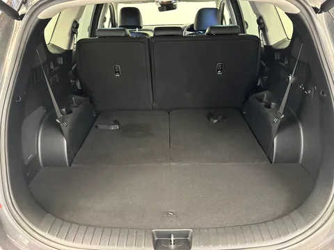 DS23XGX Hyundai Santa Fe 1.6 TGDi Hybrid Ultimate 5dr 4WD Auto Thumbnail #10