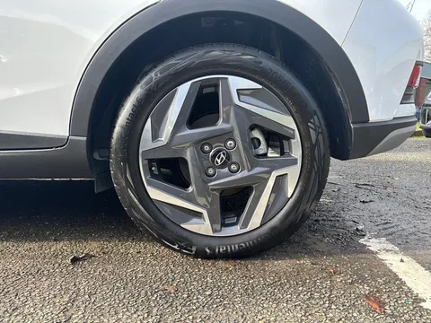 EA74BXD Hyundai Bayon 1.0 TGDi Ultimate 5dr Thumbnail #6