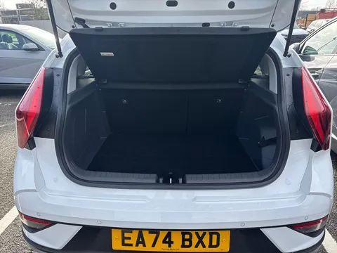 EA74BXD Hyundai Bayon 1.0 TGDi Ultimate 5dr Thumbnail #18