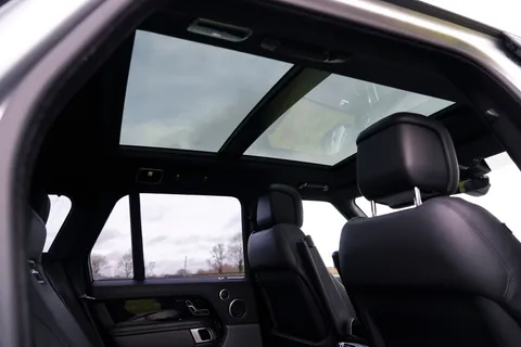 BV19GKA Land Rover Range Rover 3.0 SDV6 Vogue 4dr Auto Thumbnail #31