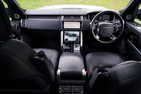 BV19GKA Land Rover Range Rover 3.0 SDV6 Vogue 4dr Auto Thumbnail #35