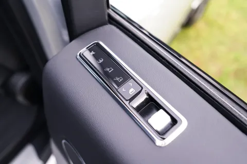 BV19GKA Land Rover Range Rover 3.0 SDV6 Vogue 4dr Auto Thumbnail #45