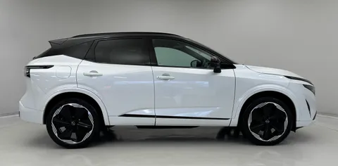 OE74UCO Nissan Qashqai 1.3 DiG-T MH N-Design 5dr Thumbnail #9