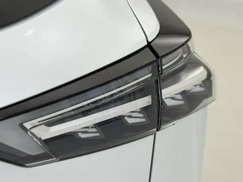 OE74UCO Nissan Qashqai 1.3 DiG-T MH N-Design 5dr Thumbnail #33