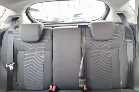 10 of 40 for Ford Fiesta 1.25 82 Zetec 5dr