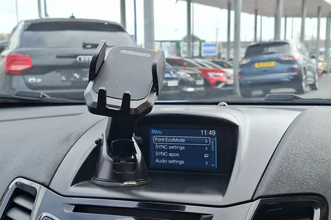 28 of 40 for Ford Fiesta 1.25 82 Zetec 5dr