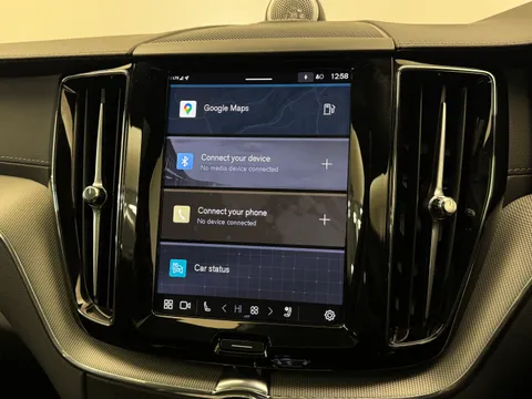 RF74ZSW Volvo XC60 2.0 B5P Ultra Black Edition 5dr AWD Geartronic Thumbnail #27