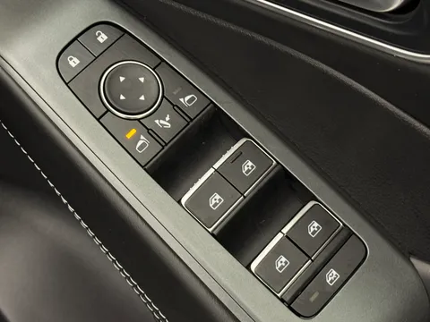 OE25LSV Nissan Qashqai 1.5 E-Power Tekna 5dr Auto Thumbnail #21