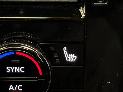 OW74WUC Nissan Qashqai 1.5 E-Power Tekna 5dr Auto Thumbnail #22