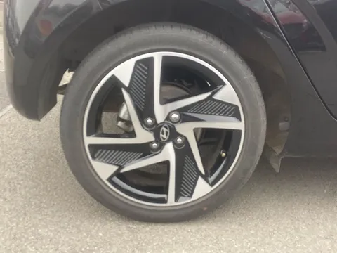 EJ25MXT Hyundai i10 1.0 [63] Premium 5dr Auto [Nav] Thumbnail #19