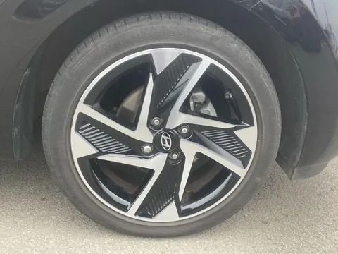 EJ25MXT Hyundai i10 1.0 [63] Premium 5dr Auto [Nav] Thumbnail #20