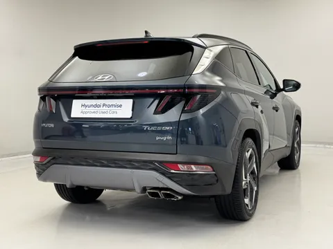 FD71PXB Hyundai Tucson 1.6 TGDi Plug-in Hybrid Ultimate 5dr 4WD Auto Thumbnail #8