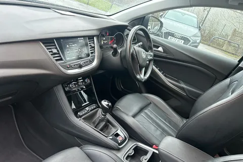 SG69ZNA Vauxhall Grandland X 1.2 Turbo Elite Nav 5dr Thumbnail #3