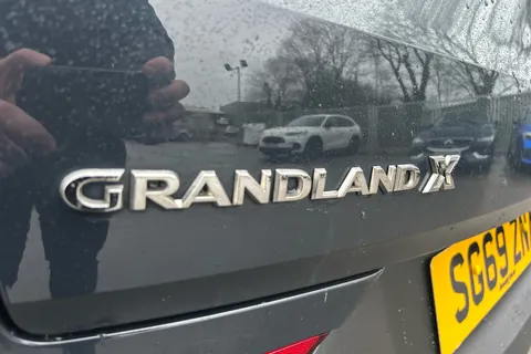 SG69ZNA Vauxhall Grandland X 1.2 Turbo Elite Nav 5dr Thumbnail #15