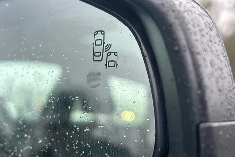 SG69ZNA Vauxhall Grandland X 1.2 Turbo Elite Nav 5dr Thumbnail #17