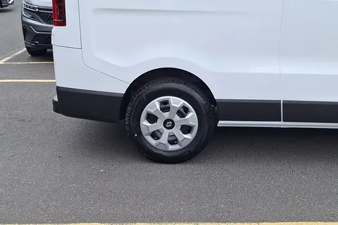 DL75WEW Renault Trafic LL30 Blue dCi 130 Advance [Safety] Van Thumbnail #4