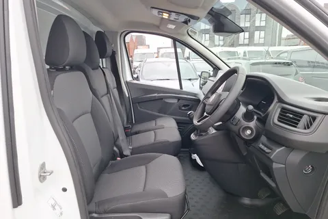 DL75WEW Renault Trafic LL30 Blue dCi 130 Advance [Safety] Van Thumbnail #30