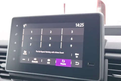 DL75WEW Renault Trafic LL30 Blue dCi 130 Advance [Safety] Van Thumbnail #35