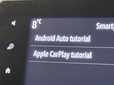 FG23XOA Renault Trafic LL30 Blue dCi 150 Business+ Van Thumbnail #8