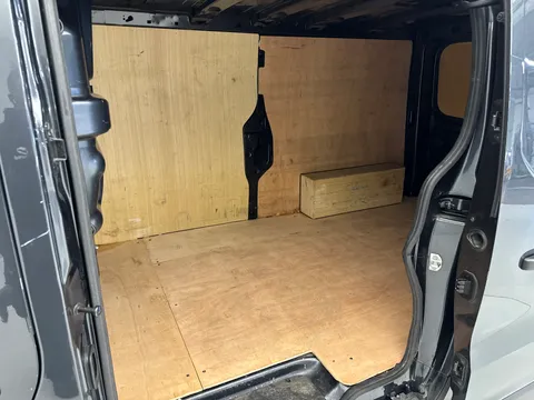 FG23XOA Renault Trafic LL30 Blue dCi 150 Business+ Van Thumbnail #9