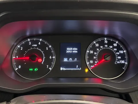 FG23XOA Renault Trafic LL30 Blue dCi 150 Business+ Van Thumbnail #15