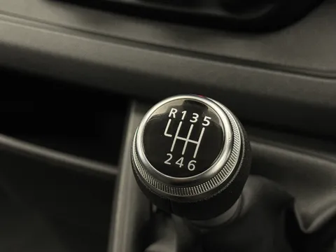 FG23XOA Renault Trafic LL30 Blue dCi 150 Business+ Van Thumbnail #19