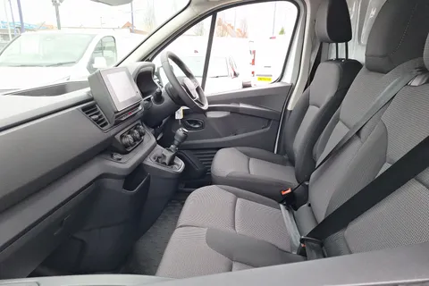 DL75WDD Renault Trafic SL30 Blue dCi 130 Advance [Safety] Van Thumbnail #10