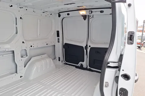 DL75WDD Renault Trafic SL30 Blue dCi 130 Advance [Safety] Van Thumbnail #17