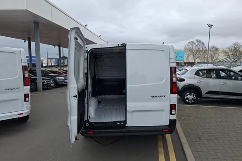 DL75WDD Renault Trafic SL30 Blue dCi 130 Advance [Safety] Van Thumbnail #21