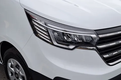 DL75WDD Renault Trafic SL30 Blue dCi 130 Advance [Safety] Van Thumbnail #13