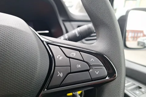 DL75WDD Renault Trafic SL30 Blue dCi 130 Advance [Safety] Van Thumbnail #32