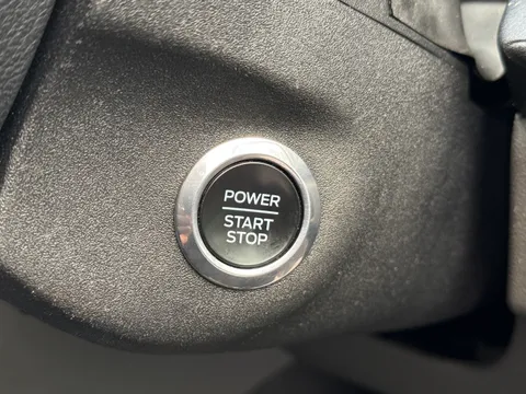 BP24CCF Ford Transit 2.0 EcoBlue 170ps H3 Limited Van Thumbnail #17