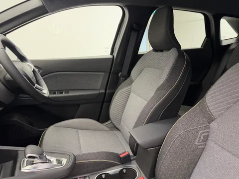 HN25YMX Renault Symbioz 1.6 E-Tech FHEV 145 Techno 5dr Auto Thumbnail #9