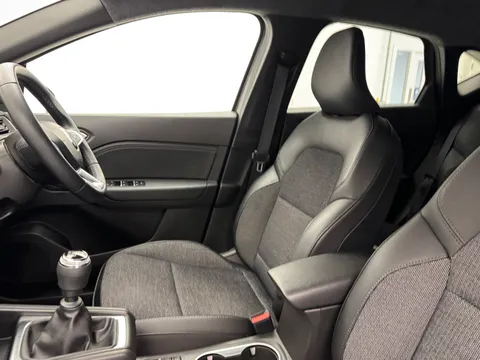 DV22BXO Renault Captur 1.0 TCE 90 Rive Gauche 5dr Thumbnail #13