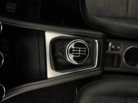 DV22BXO Renault Captur 1.0 TCE 90 Rive Gauche 5dr Thumbnail #14