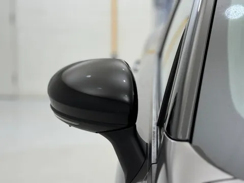 DV22BXO Renault Captur 1.0 TCE 90 Rive Gauche 5dr Thumbnail #18