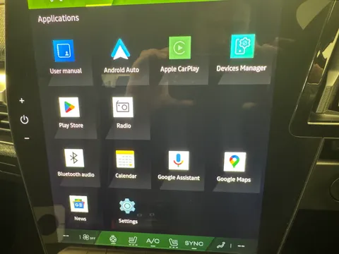 HN24WCK Renault Scenic E-Tech 160kW Techno 87kWh Long Range 5dr Auto Thumbnail #18