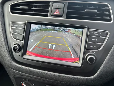 KY19XJK Hyundai i20 1.2 MPi SE 5dr Thumbnail #25